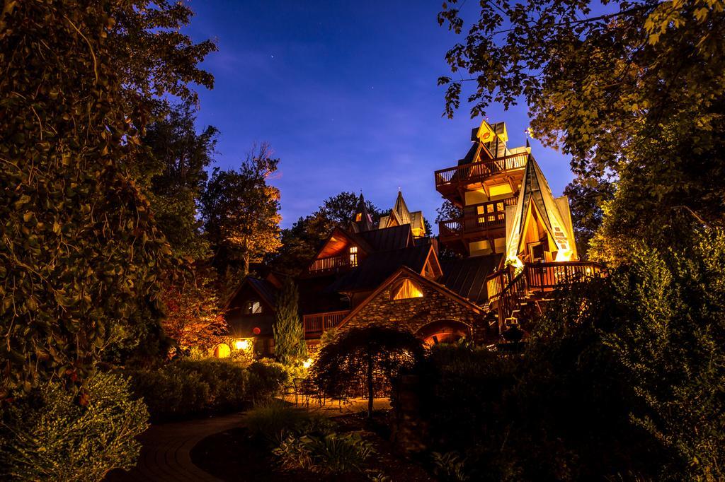 Landoll'S Mohican Castle Loudonville Exterior photo
